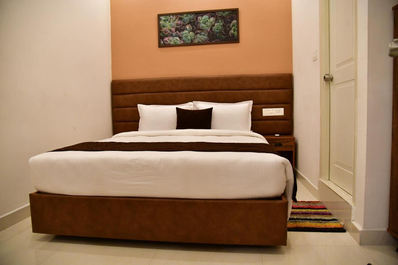 Xcel Luxury Hotel Apartments-Home Living Redefined Mysore Exterior photo