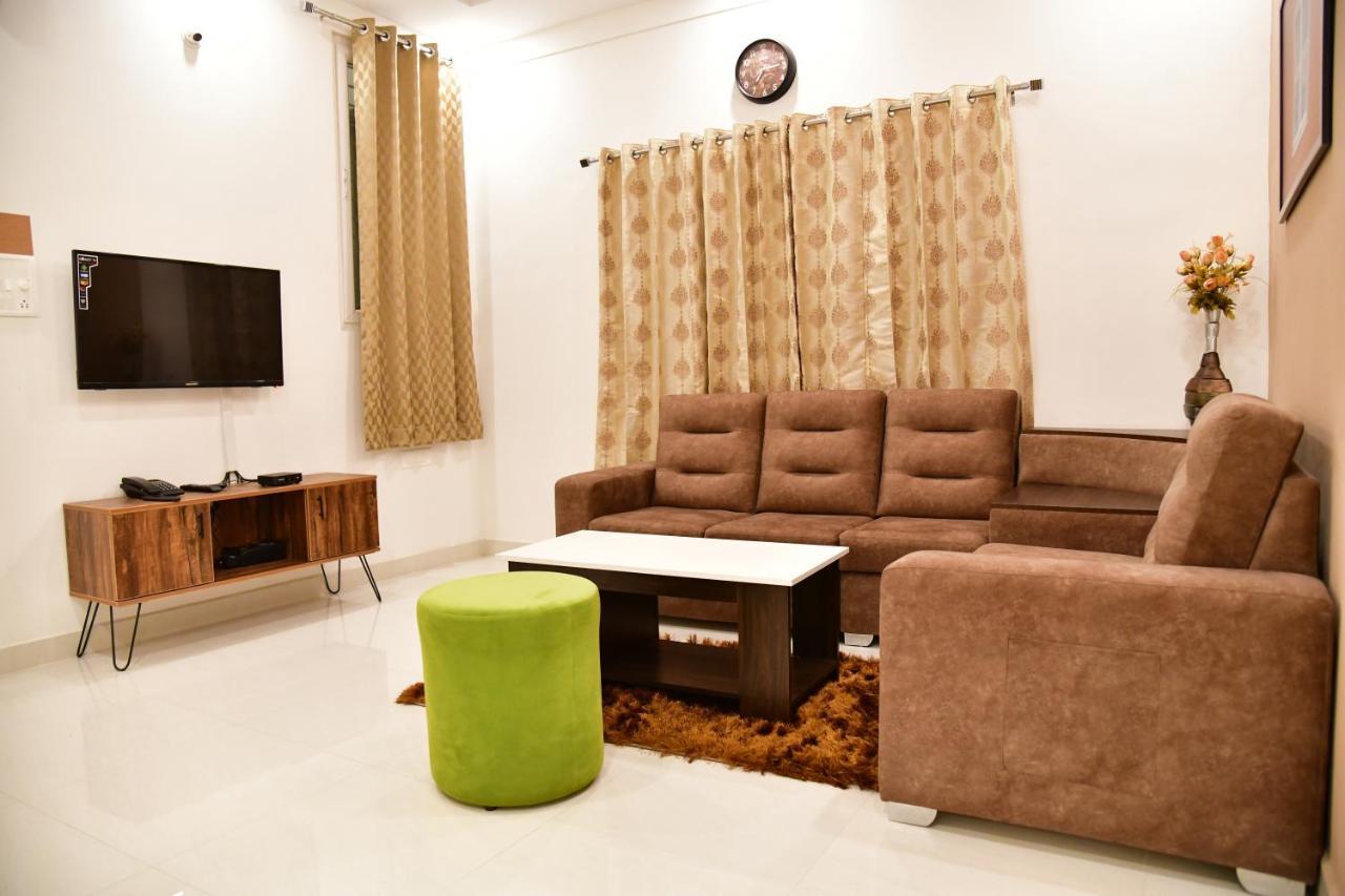 Xcel Luxury Hotel Apartments-Home Living Redefined Mysore Exterior photo